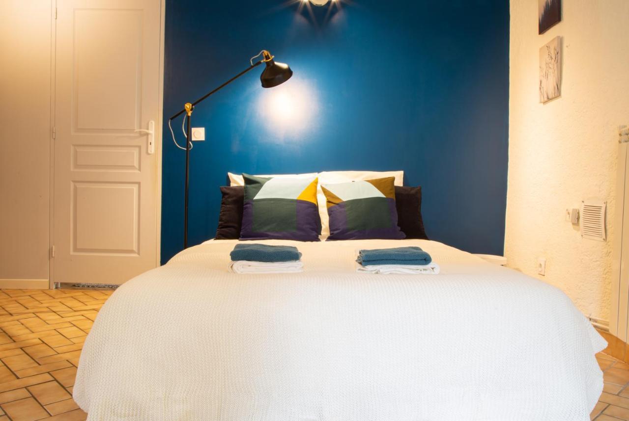 Petit Studio Secret - Coeur De Provence - 4 Personnes Volx Ngoại thất bức ảnh