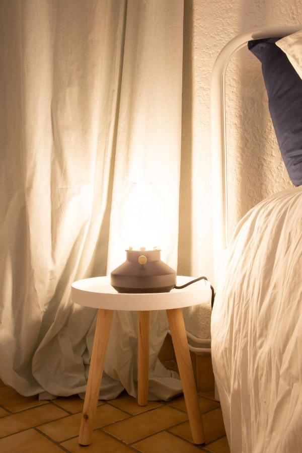 Petit Studio Secret - Coeur De Provence - 4 Personnes Volx Ngoại thất bức ảnh